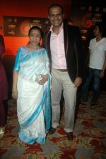 Asha Bhosle, Siddharth Kannan at the Chevrolet GIMA Awards 2011 Voting Meet in Mumbai on 30th Aug 2011 (67).JPG