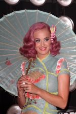 Katy Perry at the 2011 MTV Video Music Awards in LA on 28th August 2011 (3).jpg