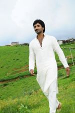 Sai Pradeep Pinisetty (Aadhi) in Chelagatam Movie Stills (5).jpg