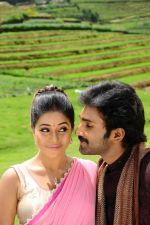 Shamna Kasim (Poorna), Sai Pradeep Pinisetty (Aadhi) in Chelagatam Movie Stills (23).jpg