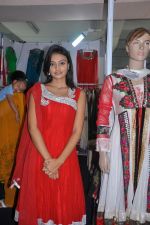 Nikitha Narayan launches Parinaya Wedding Fair Launch on 1st September 2011 (25).JPG