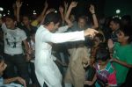 Shreyas Talpade brings ganpati home in Mumbai on 1st Sept 2011 (35).JPG