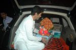 Shreyas Talpade brings ganpati home in Mumbai on 1st Sept 2011 (4).JPG