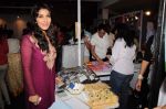 Sophie Choudry at Design One exhibition in WTC on 8th Sept 2011 (2).JPG
