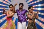 Bindu Madhavi, Haripriya, Nani in Pilla Zamindar Movie Stills (5).jpg