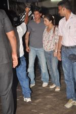 Shahrukh Khan snapped at Don 2 photoshoot in Bandra, Mumbai on 15th Sept 2011 (6).JPG