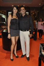 Brinda Parekh, Anuj Saxena at Etro store launch in Palladium on 16th Sept 2011 (3).JPG