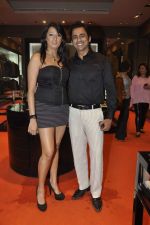 Brinda Parekh, Anuj Saxena at Etro store launch in Palladium on 16th Sept 2011 (5).JPG
