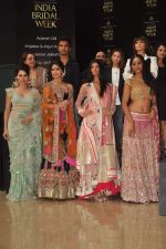 at the launch of Aamby Valley India Bridal Week in Sahara Star on 16th Sept 2011 (64).JPG