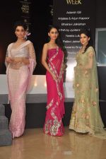 at the launch of Aamby Valley India Bridal Week in Sahara Star on 16th Sept 2011 (74).JPG