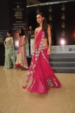 at the launch of Aamby Valley India Bridal Week in Sahara Star on 16th Sept 2011 (94).JPG