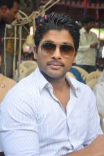 Allu Arjun attends No Child Labour Event on 16th September 2011 at St. Ann_s High School in Secunderabad (35).JPG