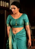 Swetha Menon in Rathinirvedam Movie Stills (8).jpg