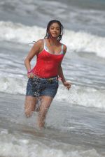 Priyamani In Sexy  Shoot on Beach (76).JPG