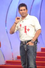 Sachin Tendulkar at NDTV_s Suppport My School telethon in Yashraj on 18th Sept 2011 (53).JPG