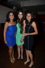 Sara Khan at Munisha Khatwani and Lucky Morani_s birthday bash in Escobar, Mumbai on 18th Sept 2011 (226).JPG