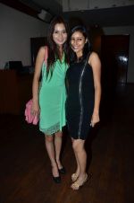 Sara Khan at Munisha Khatwani and Lucky Morani_s birthday bash in Escobar, Mumbai on 18th Sept 2011 (227).JPG