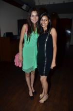 Sara Khan at Munisha Khatwani and Lucky Morani_s birthday bash in Escobar, Mumbai on 18th Sept 2011 (228).JPG