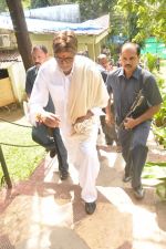 Amitabh Bachchan at Delhi Eye film launch in Madh on 19th Sept 2011 (39).JPG