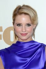 Dianna Agron attends the 63rd Annual Primetime Emmy Awards in Nokia Theatre L.A. Live on 18th September 2011 Dianna Agron attends the 63rd Annual Primetime Emmy Awards in Nokia Theatre L.A. Live on 18th September 2011 (2).jpg