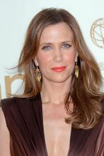 Kristen Wiig attends the 63rd Annual Primetime Emmy Awards in Nokia Theatre L.A. Live on 18th September 2011.jpg