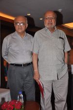 Shyam Benegal unveils iimpressive line-up of films for 13th MAMI FESTIVAL in Sun N Sand on 20th Sept 2011 (6).JPG
