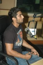 Prateik Babbar on the sets of Radio City in Bandra, Mumbai on 21st Sept 2011 (19).JPG