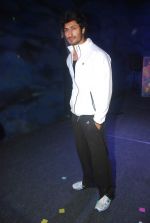 Vidyut Jamwal performs live stunts for film Force at Famous Studio on 21st Sept 2011 (29).JPG