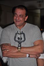 Sanjay Dutt meets Sheru Classic bodybuilding contestants on 22nd Sept 2011 (28).JPG