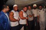 Sanjay Dutt meets Sheru Classic bodybuilding contestants on 22nd Sept 2011 (31).JPG
