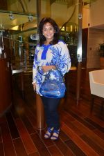 roopa fabiani at Priyanka Thakur_s sit down launch in Galleria, Trident on 22nd Sept 2011.JPG