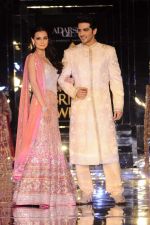 Dia Mirza, Zayed Khan walk the ramp for Adarsh Gill Show at Amby Valley India Bridal Week day 2 on 24th Sept 2011 (96).JPG