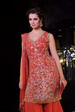 Model walk the ramp for Adarsh Gill Show at Amby Valley India Bridal Week day 2 on 24th Sept 2011 (56).JPG