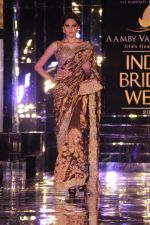 Model walk the ramp for Adarsh Gill Show at Amby Valley India Bridal Week day 2 on 24th Sept 2011 (78).JPG