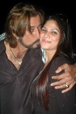 Shakti Kapoor on location of Daal Mein Kuch Kaal Hain film in Pune on 24th Sept 2011 (10).JPG