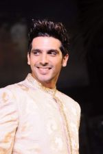 Zayed Khan walk the ramp for Adarsh Gill Show at Amby Valley India Bridal Week day 2 on 24th Sept 2011 (95).JPG