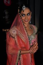 Genelia DSouza walks the ramp at 2011 Blenders Pride Fashion Tour on 24th September 2011 (23).jpg