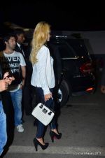 Paris Hilton leaves India in Intrernational Airport, Mumbai on 26th Sept 2011 (70).JPG