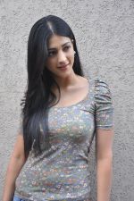 Shruti Hassan Casual Shoot during  2011 Airtel Youth Star Hunt Launch in AP on 24th September 2011 (10).jpg