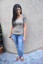 Shruti Hassan Casual Shoot during  2011 Airtel Youth Star Hunt Launch in AP on 24th September 2011 (15).jpg