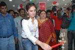 Sridevi Vijayakumar Launches Bajaj Electronics on 25th September 2011 (20).jpg