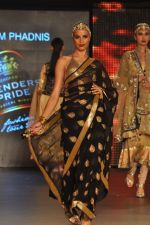 at Blenders Pride Fashion Tour 2011 Day 2 on 24th Sept 2011 (284).jpg