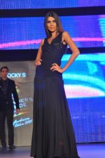 at Blenders Pride Fashion Tour 2011 Day 2 on 24th Sept 2011 (88).jpg