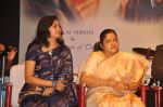 Sunitha Upadrashta, K.S.Chitra attends 2011 Lata Mangeshkar Music Awards on 27th September 2011 (2).JPG