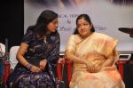 Sunitha Upadrashta, K.S.Chitra attends 2011 Lata Mangeshkar Music Awards on 27th September 2011 (9).JPG