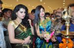 Archana, Poonam Kaur at CMR Shopping Mall Launch on 28th September 2011 (55).jpg