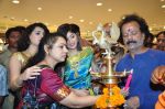 Archana, Poonam Kaur at CMR Shopping Mall Launch on 28th September 2011 (65).jpg