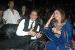 Shahrukh Khan, Farah Khan at the Finale of Just Dance in Filmcity, Mumbai on 29th Sept 2011 (70).JPG