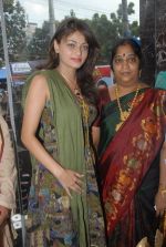 Sneha Ullal Launches Kuber Jewellery on 29th September 2011 (37).jpg