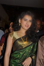 Archana at CMR Shopping Mall Launch on 28th September 2011 (45).JPG
